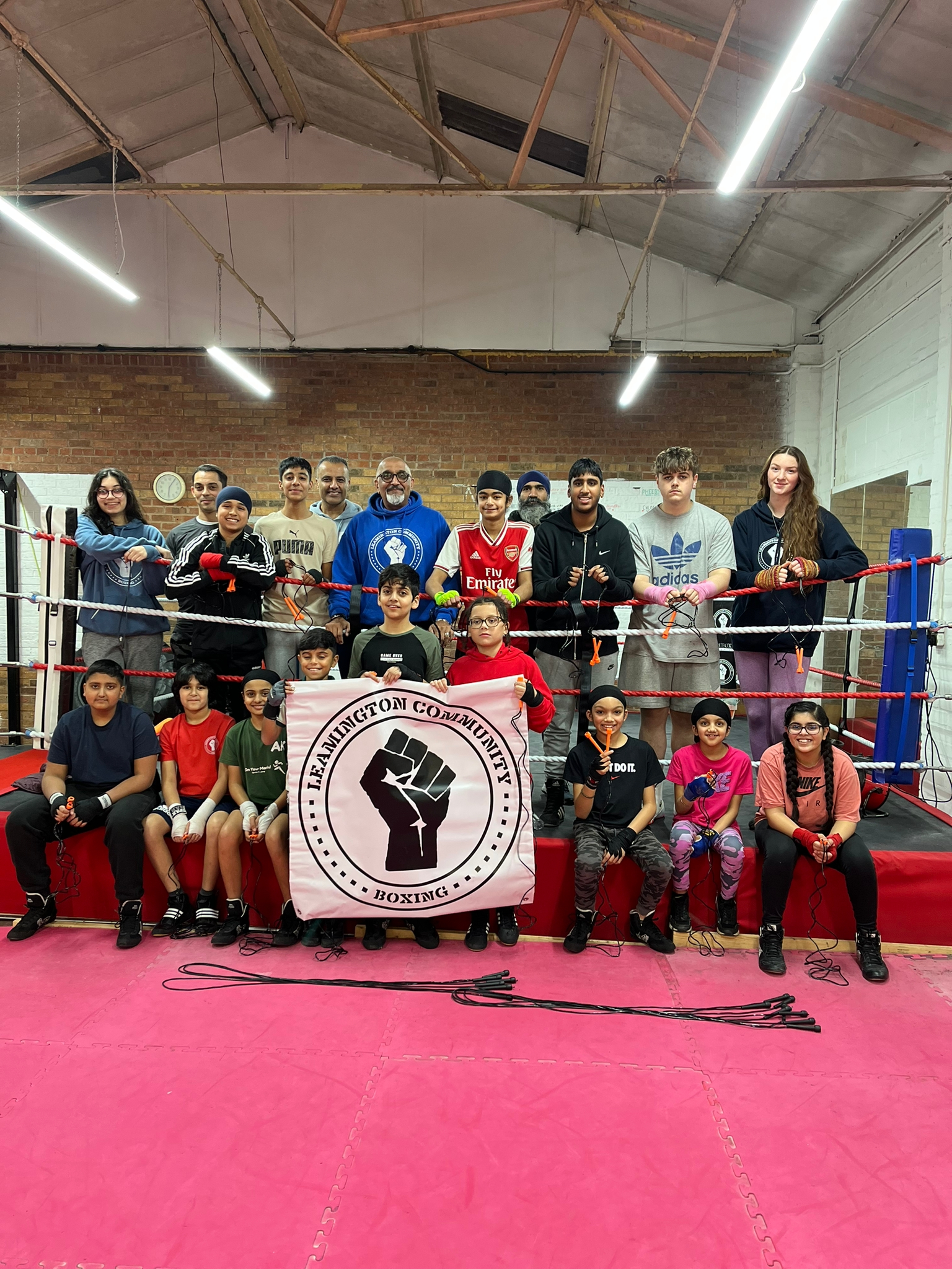 Read more about the article Langar Aid donates to Boxing Gym